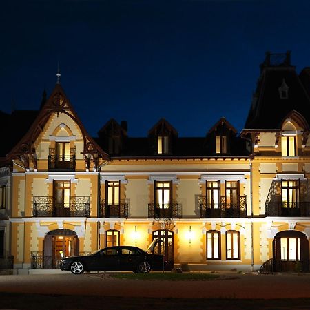 Tarascon-sur-Ariège Le Manoir D'Agnes Logis Hotel Restaurant מראה חיצוני תמונה