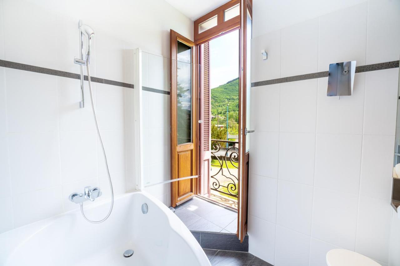 Tarascon-sur-Ariège Le Manoir D'Agnes Logis Hotel Restaurant מראה חיצוני תמונה
