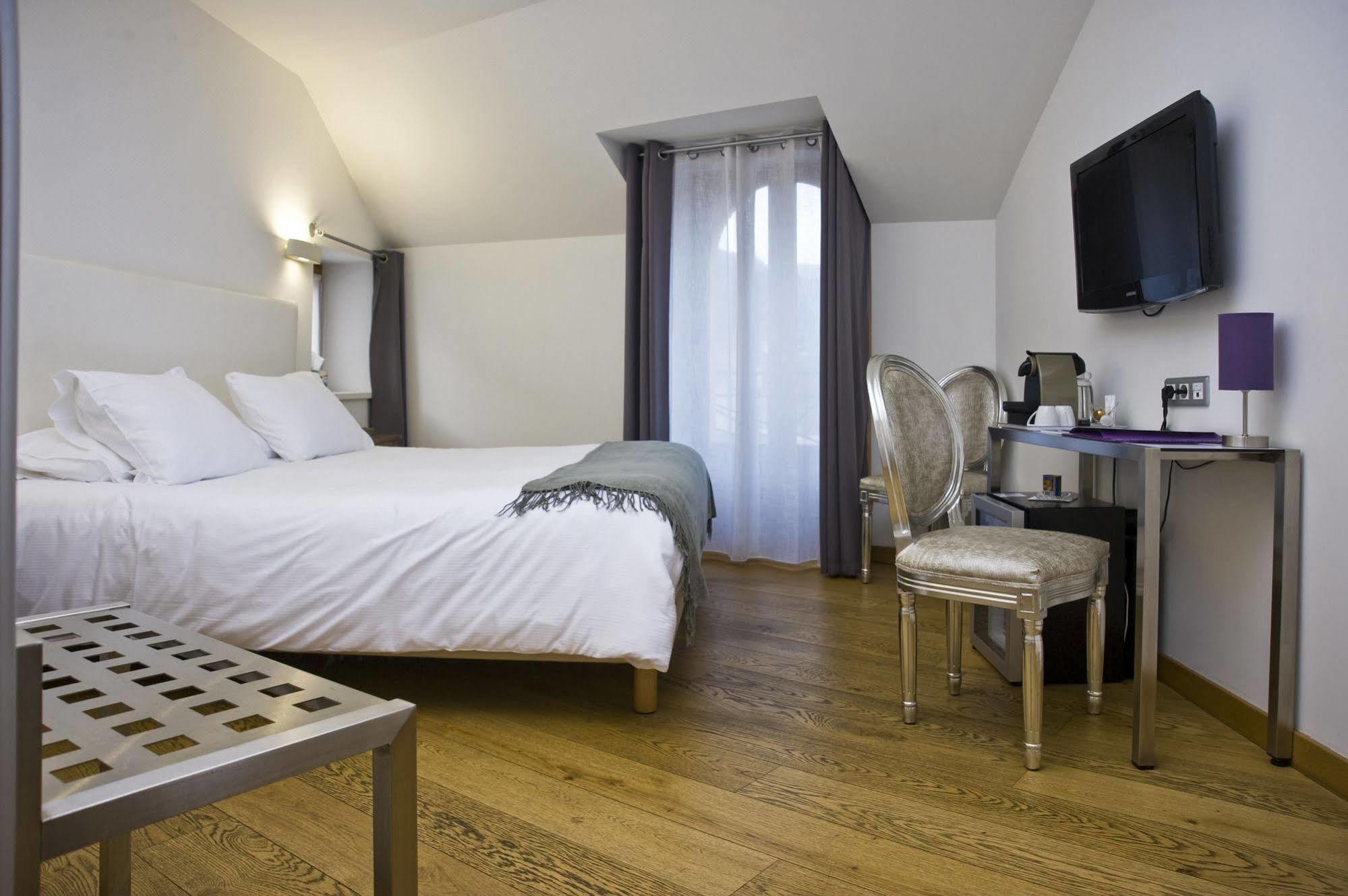 Tarascon-sur-Ariège Le Manoir D'Agnes Logis Hotel Restaurant מראה חיצוני תמונה